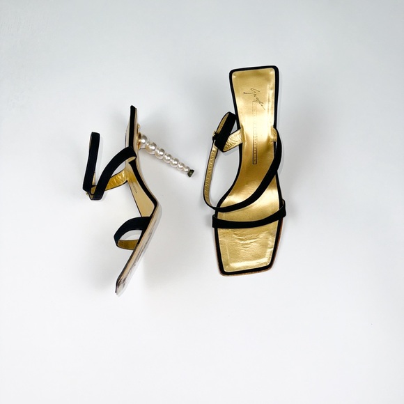 Giuseppe Zanotti Pearl Heels. - Picture 3 of 5